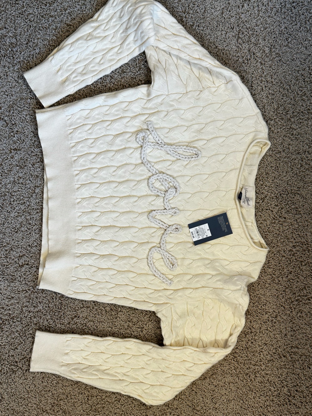 UNIVERSAL THREAD size SMALL Pale Yellow Crewneck Sweater "LOVE" NEW $35 - Picture 10 of 11